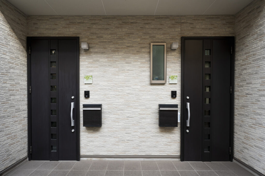 house doors, kassa
